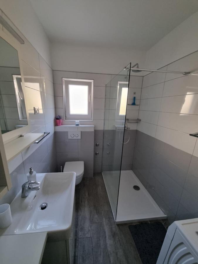 Apartment Jadran *