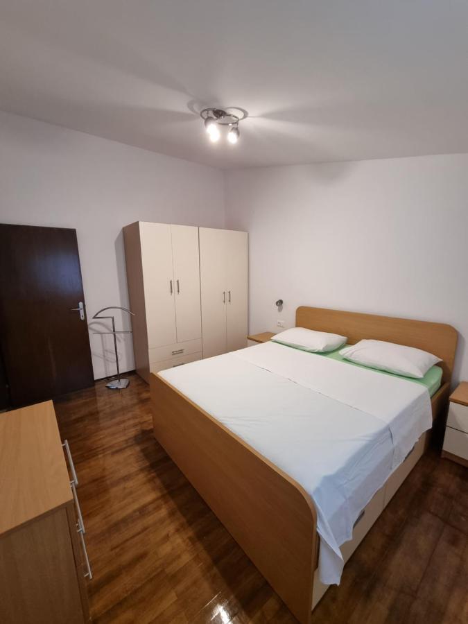 Jadran Apartment Primosten